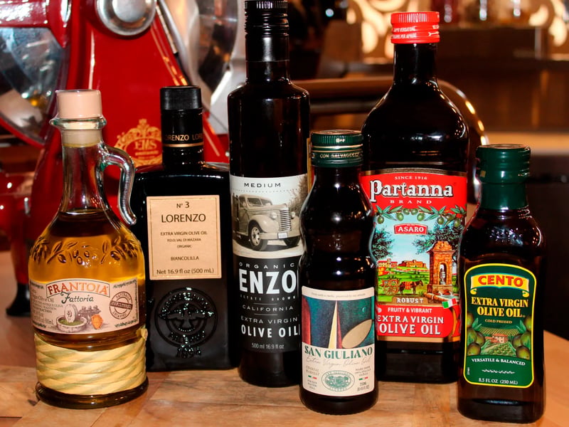 Single-estate and imported Italian olive oils